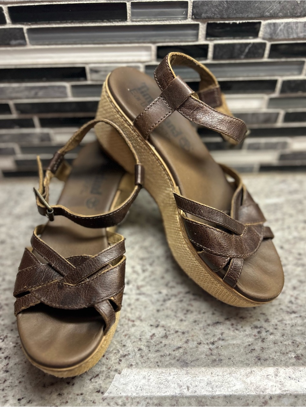 Timberland Women's Brown Leather Strappy wedge Sandals size 6.5